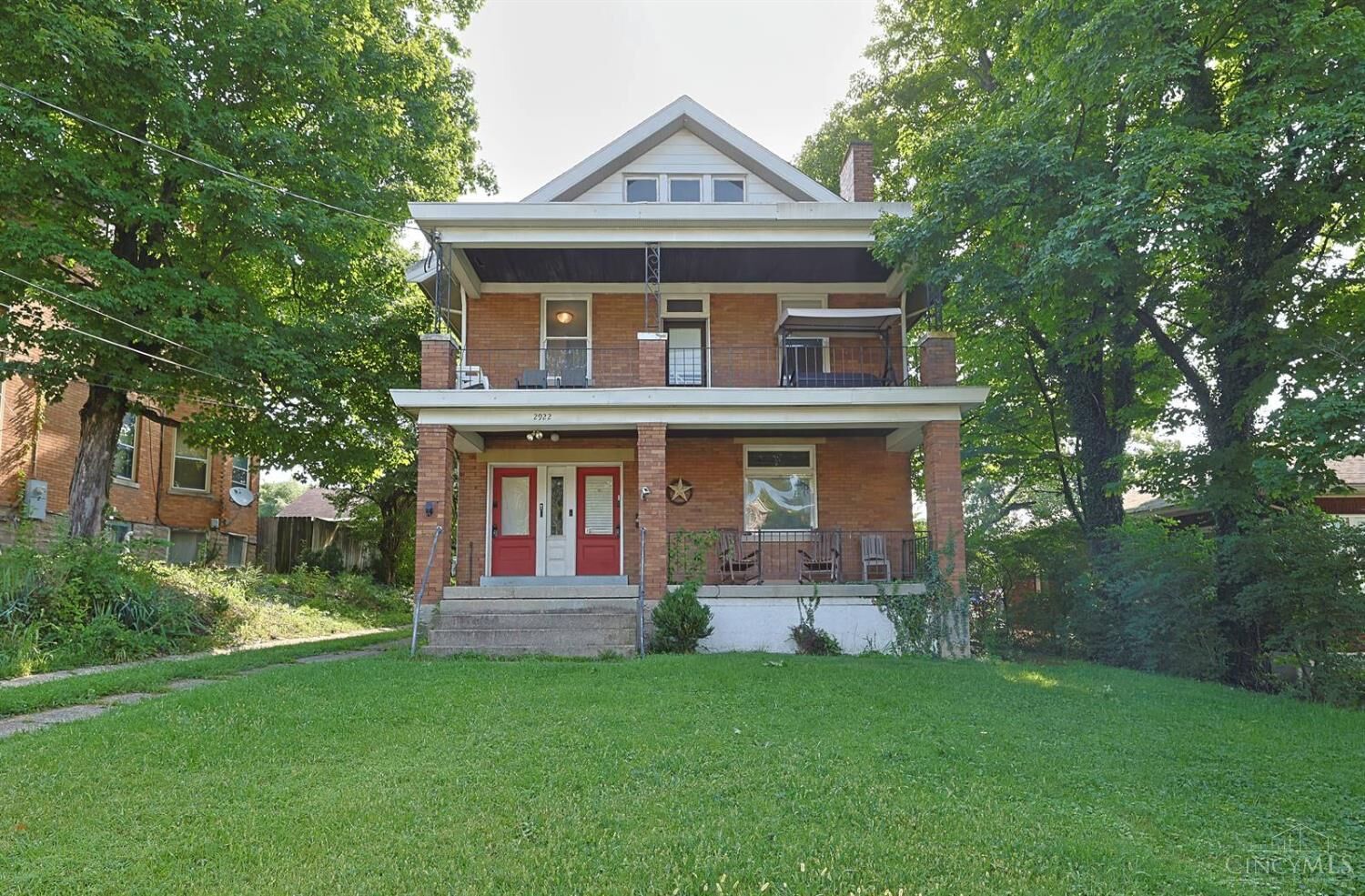 Property Photo:  2922 Grasselli Avenue  OH 45211 