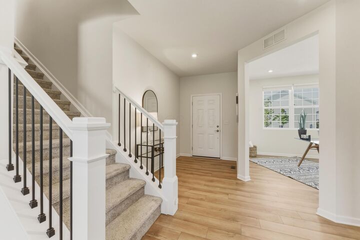 Property Photo:  1319 Theodore Drive  OH 43137 