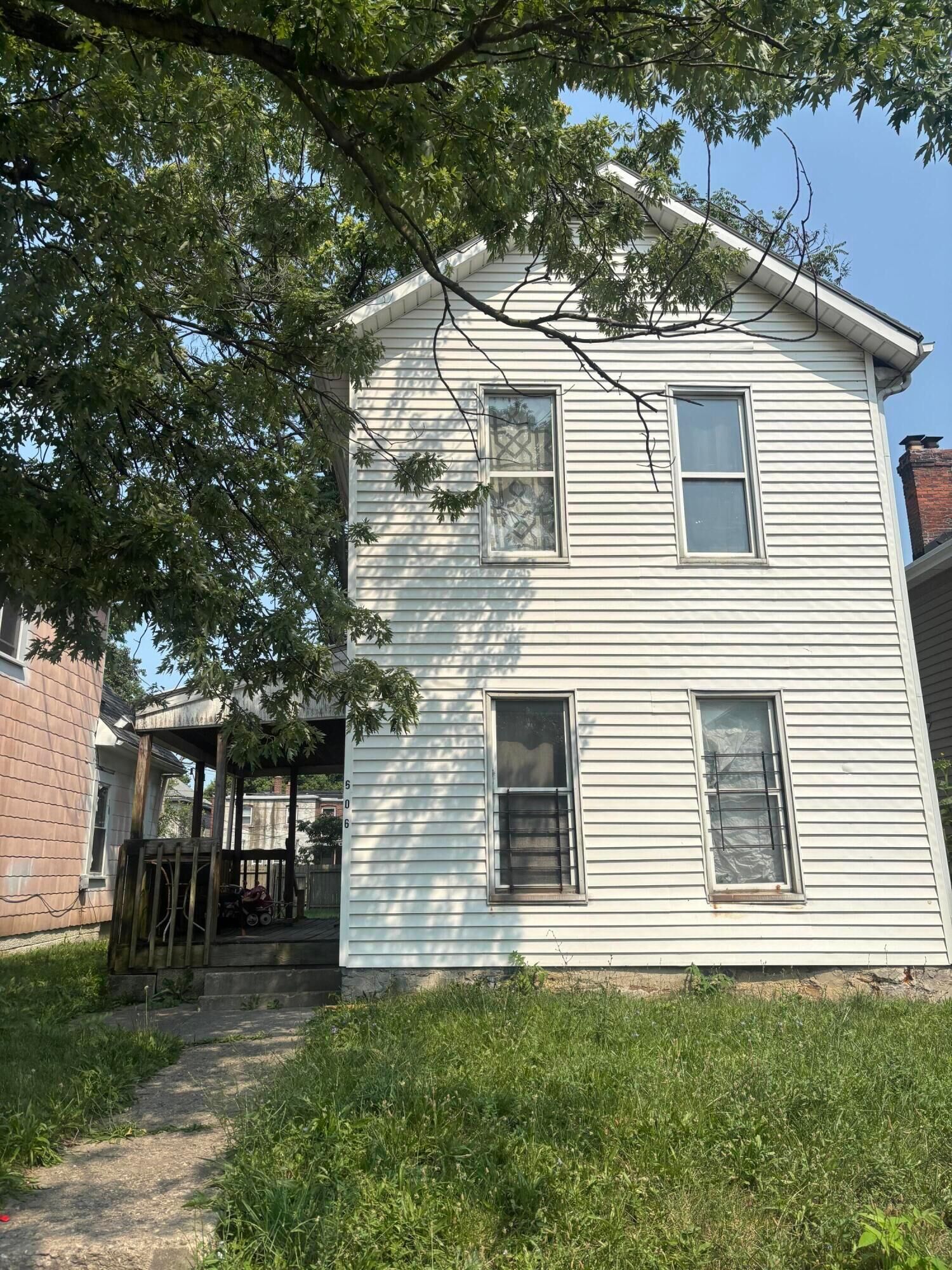 Property Photo:  606 Kelton Avenue  OH 43205 