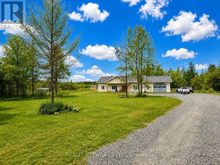 Property Photo: 923 Jaguar Drive ON P4R 0G9