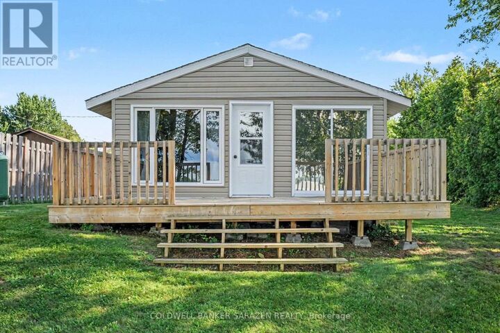 Property Photo:  33 B Oakdale Lane  ON K7V 3Z8 