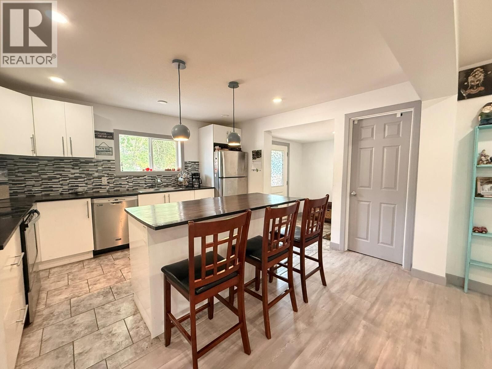Property Photo: 4954 Stevens Avenue BC V0B 1B0