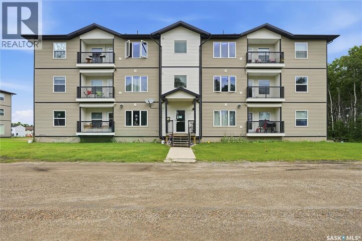 Property Photo: 1202&1212 Dauncey Drive SK S0A 3L0