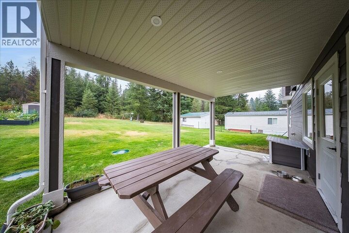 Property Photo: 1065 Lower China Creek Road BC V0G 1G0
