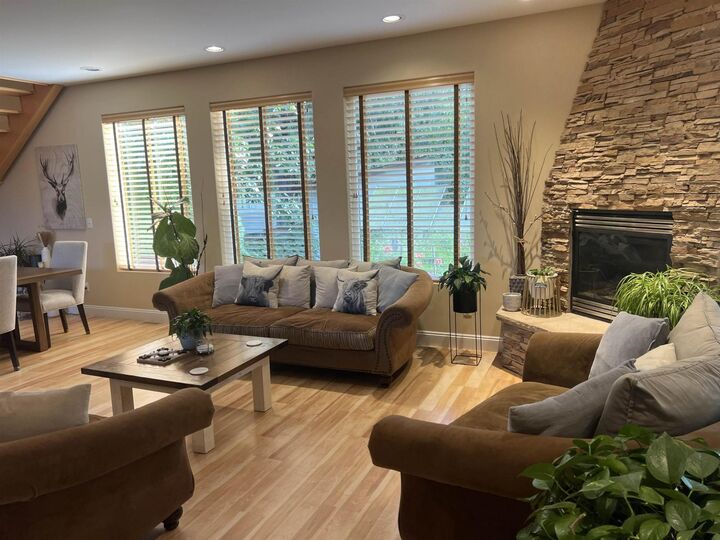 Photo de la propriété:  9478 Stanley Street  BC V2P 3Y1 