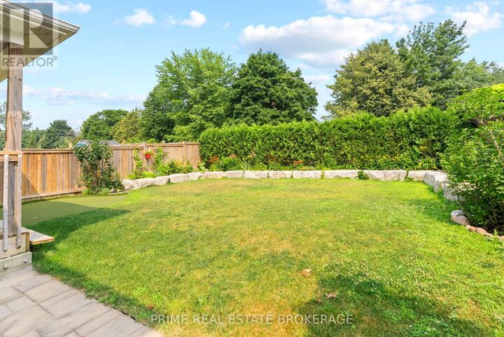 Property Photo: 2211 Springridge Drive ON N5X 0M3