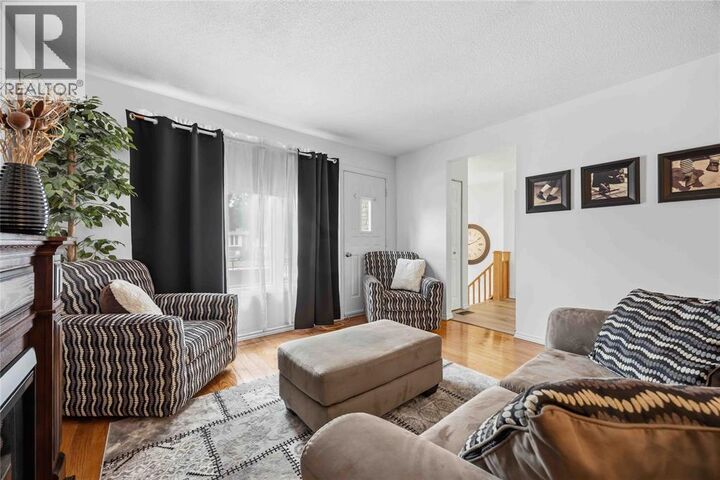 Property Photo:  277 Trudeau Drive  ON N7S 4K5 