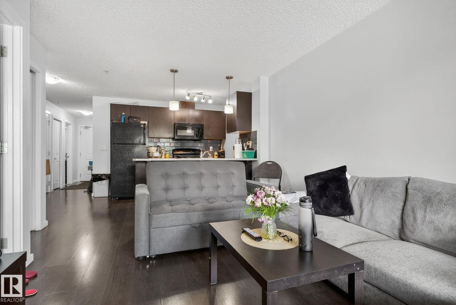 Property Photo:  3353 16A Avenue NW  AB T6T 0V4 
