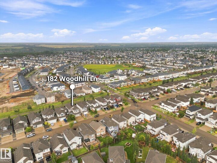 Property Photo:  182 Woodhill Lane  AB T8L 0L5 