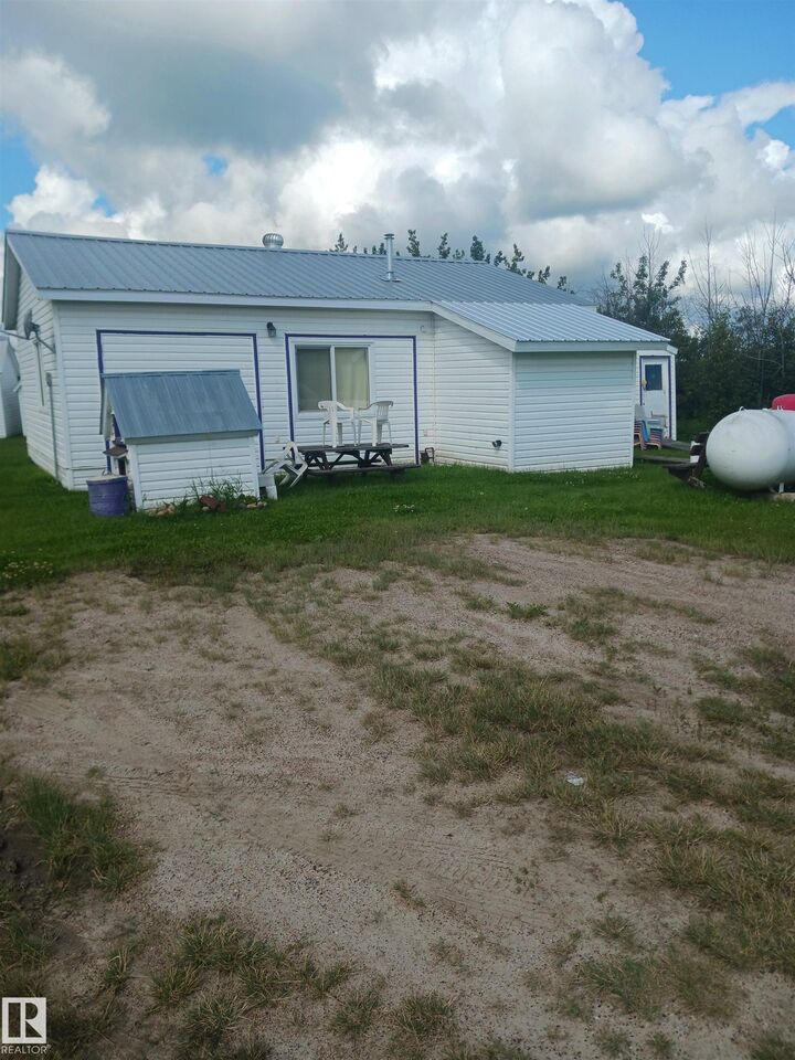 532046 Range Road 185 — photo 1