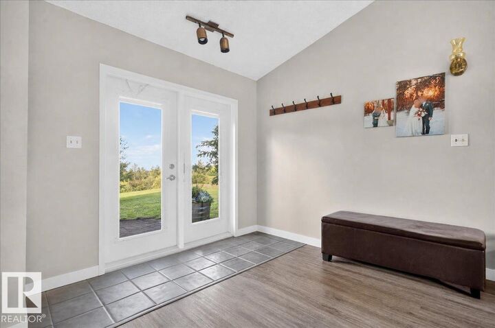 Property Photo: 543069 Range Road 191 AB T0B 0W0