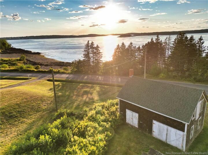 Property Photo: 744 North Road NB E5E 1E3
