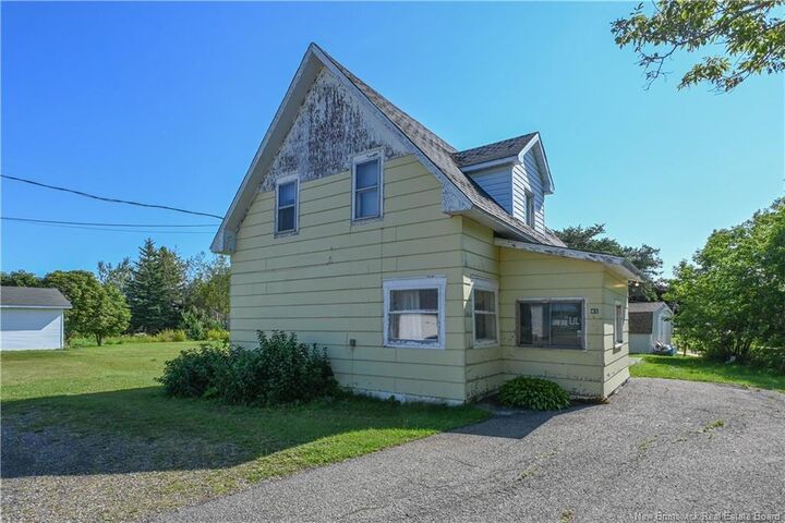 Property Photo: 45 Rue Du Pêcheur Nord NB E8T 1K4