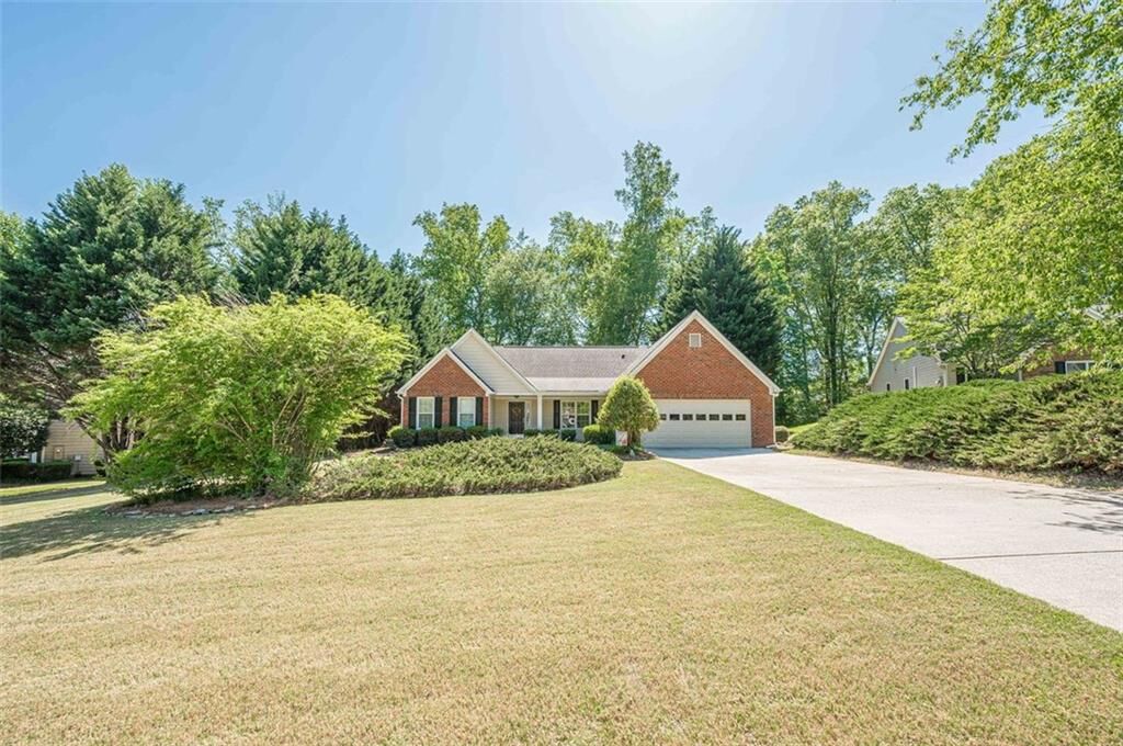 Property Photo: 7730 Timberline Ovlk GA 30041