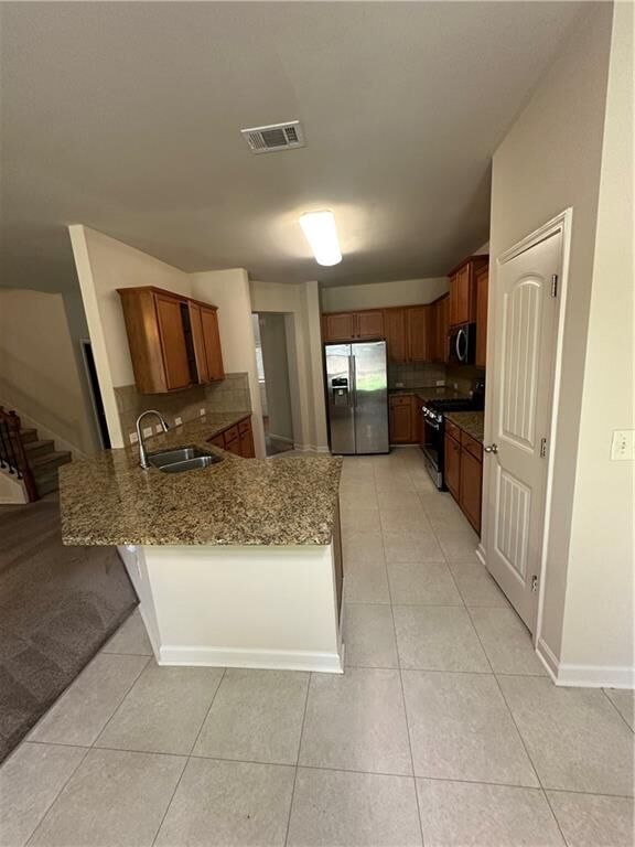 Property Photo: 571 Collingsworth Lane GA 30043