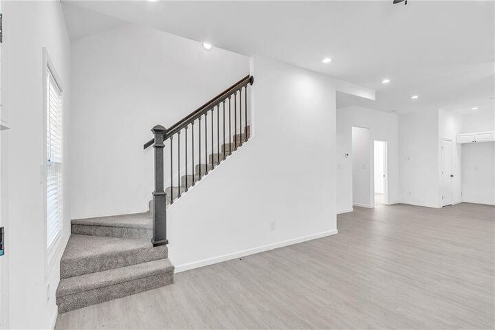 Property Photo: 1136 Oak Knoll Terrace SE GA 30315