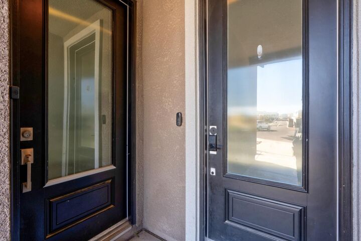 Property Photo: 1240 Atlantica Drive S CA 93636