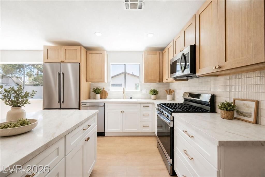 Property Photo: 35 Hickory Street NV 89110