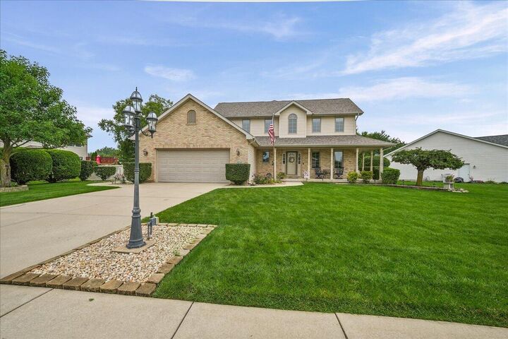 Property Photo: 2252 Lennox Lane IN 46385