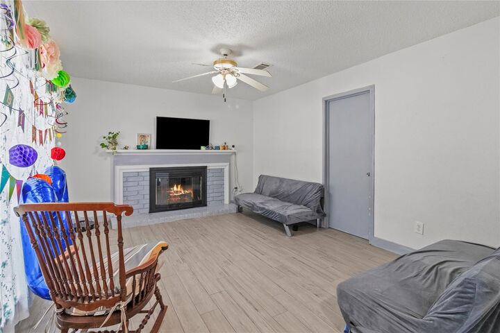 Property Photo: 13423 Bridgewalk Lane TX 77041
