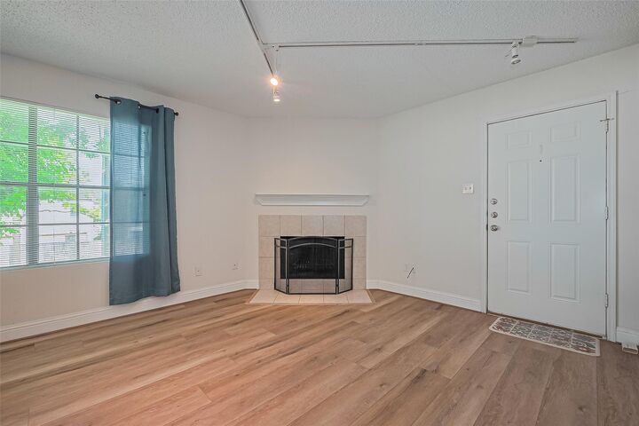 Property Photo: 2750 Holly Hall Street 910 TX 77054