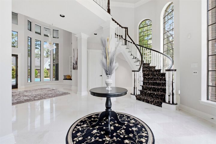 Property Photo: 5202 Norborne Lane TX 77069