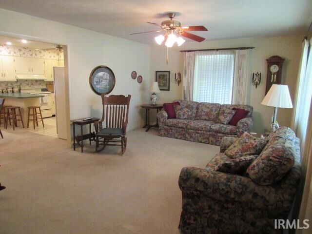 Property Photo: 634 E Tenth Street IN 47620