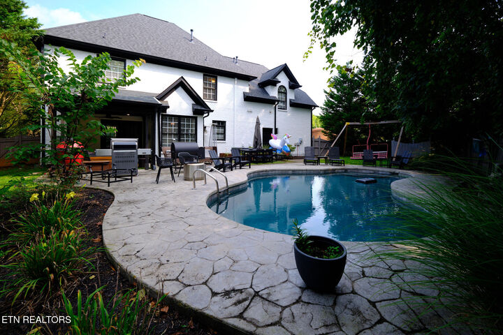 Property Photo:  8206 Glenrothes Blvd  TN 37909 