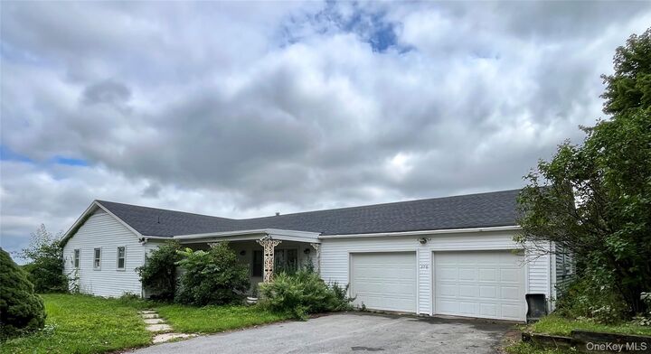 Property Photo:  370 Greeves Road  NY 10958 