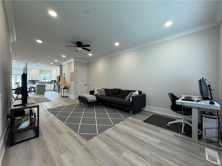 Property Photo:  40 Haviland Street  NY 10528 