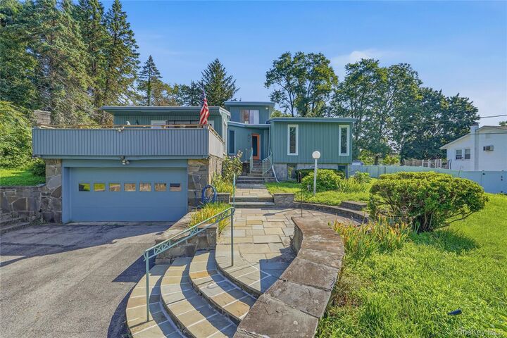 Property Photo:  46 Kevin Heights  NY 12603 