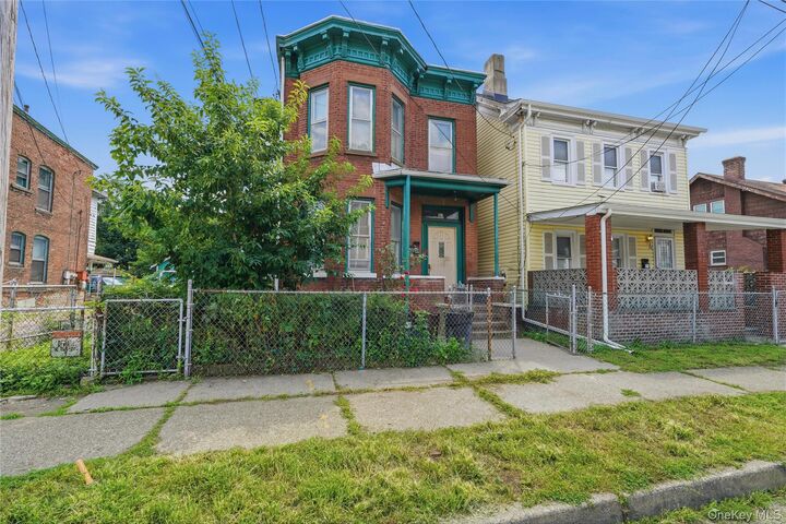 Property Photo:  97 Courtney Avenue  NY 12550 