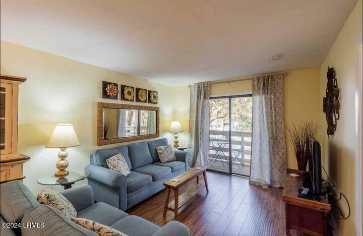 Property Photo: 45 Folly Field Road 13E SC 29928