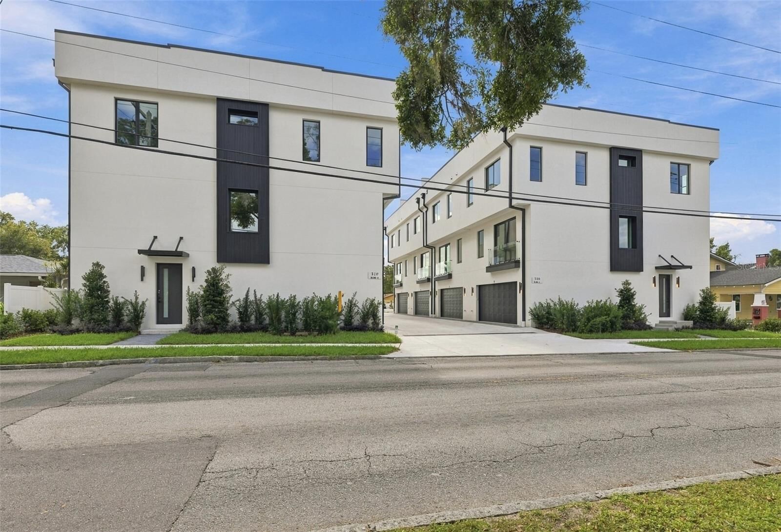 Property Photo:  310 W Columbus Drive 3  FL 33602 