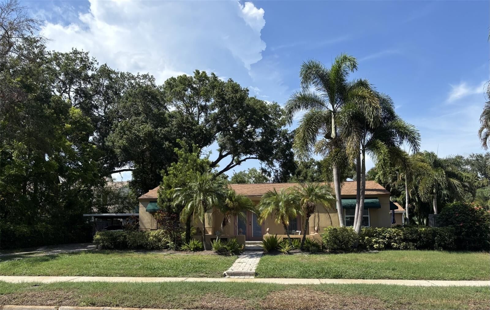Property Photo:  3601 W Empedrado Street  FL 33629 