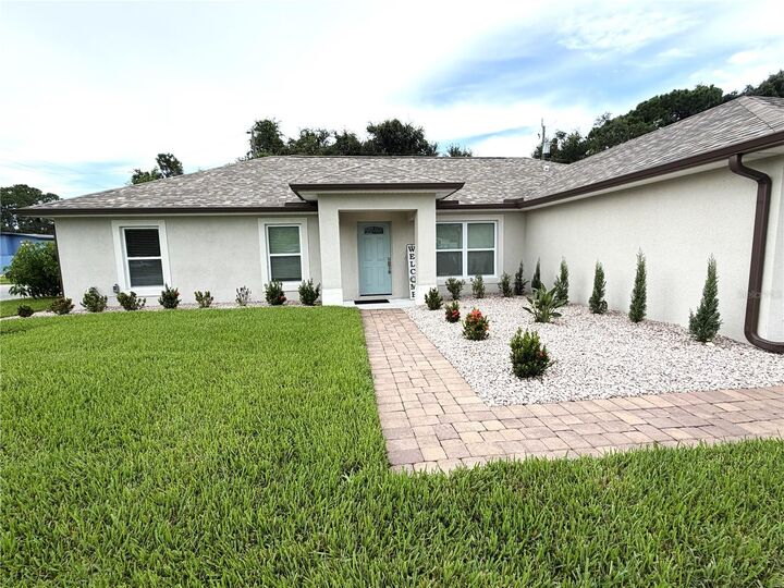 Property Photo: 5515 Eagle Way FL 32953