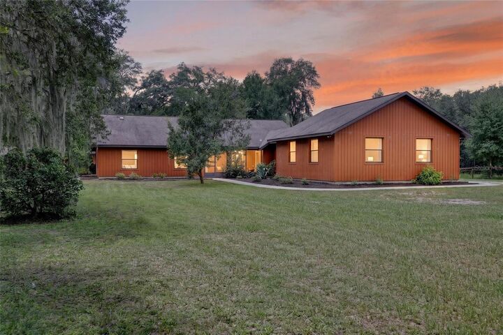 Property Photo:  10980 SW 128th Avenue  FL 34432 