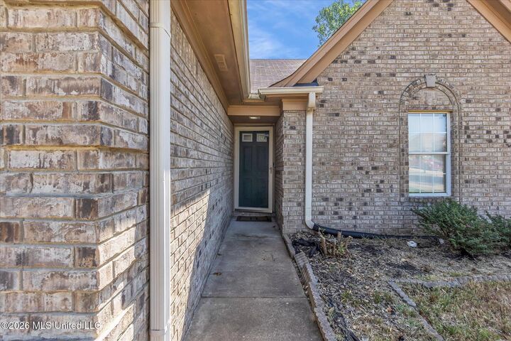 Property Photo:  7274 Durango Drive  MS 38637 