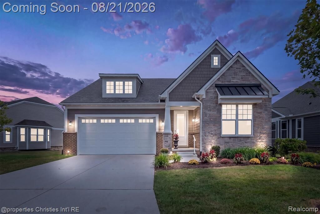 Property Photo: 17162 Princeton Lane MI 48168 2615