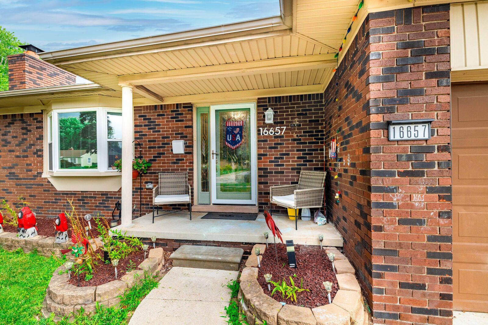 Property Photo:  16657 Kennebec Street  MI 48195 