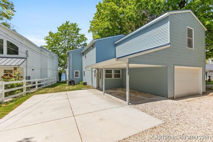 Property Photo:  1025 Adams Street NW  MI 48888 