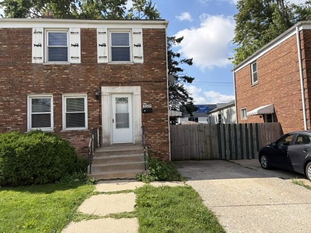 Property Photo:  5129 W 64th Place  IL 60638 