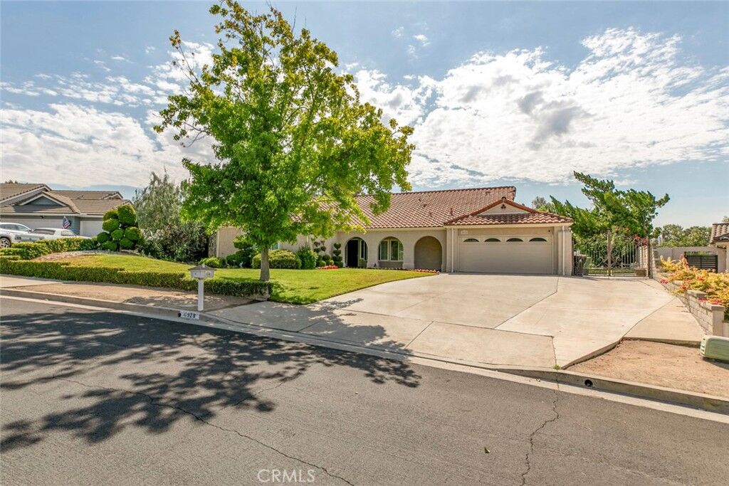 Property Photo: 10928 Meseta CA 91040