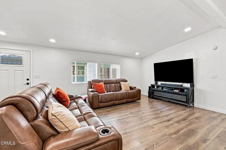 Property Photo: 1675 Lime Avenue 84 CA 93033