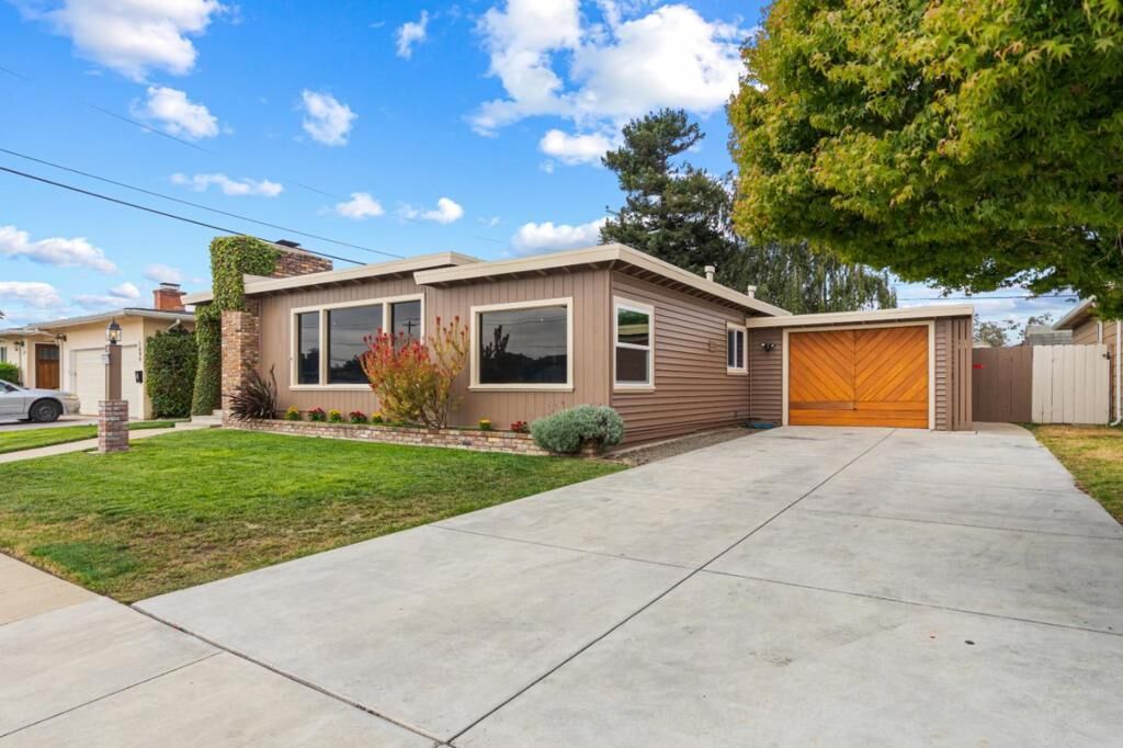 Property Photo:  1163 Tyler Street  CA 93906 