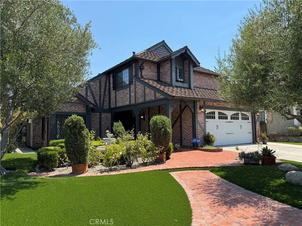 Property Photo:  28102 Camellia Court  CA 92677 