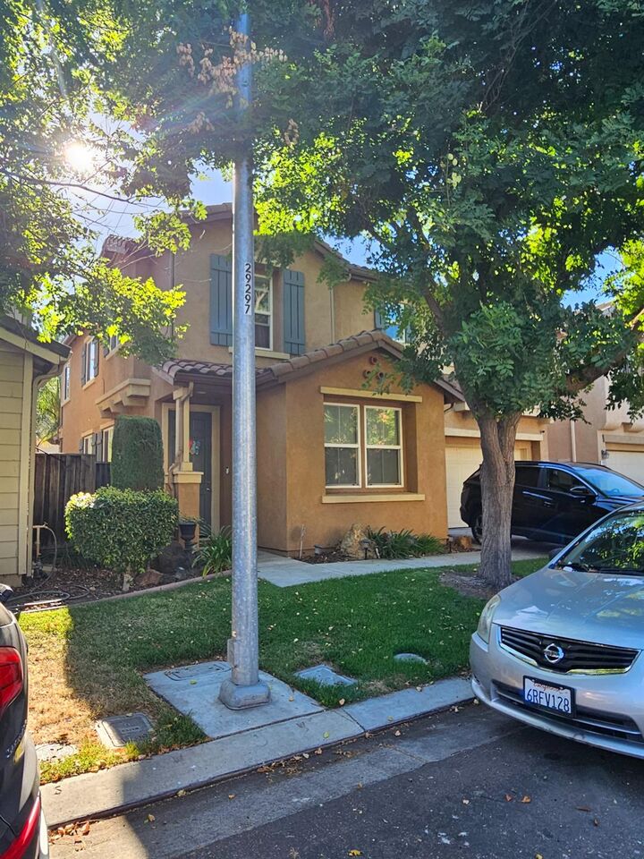 Property Photo: 10929 Peony Place Drive CA 95209