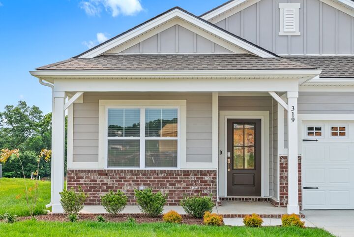 Property Photo:  319 Lacewing Ln  TN 37043 