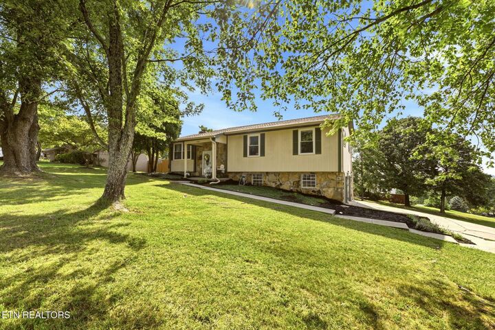 Property Photo:  11336 Twin View Drive  TN 37932 