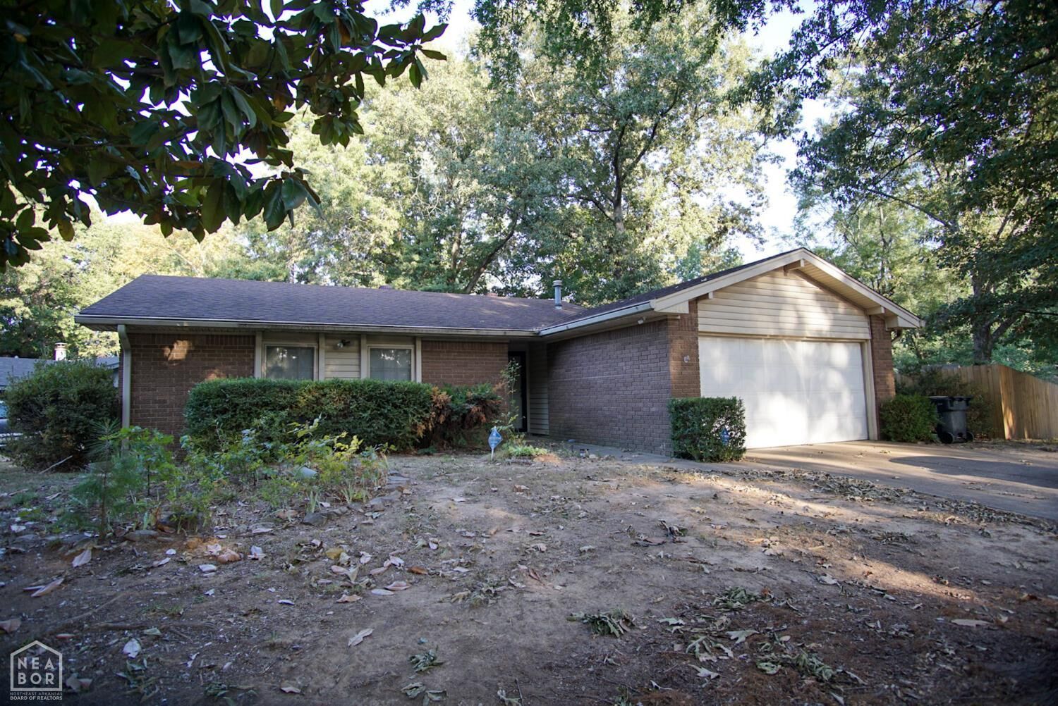 Property Photo:  1900 Ridge Road  AR 72401 